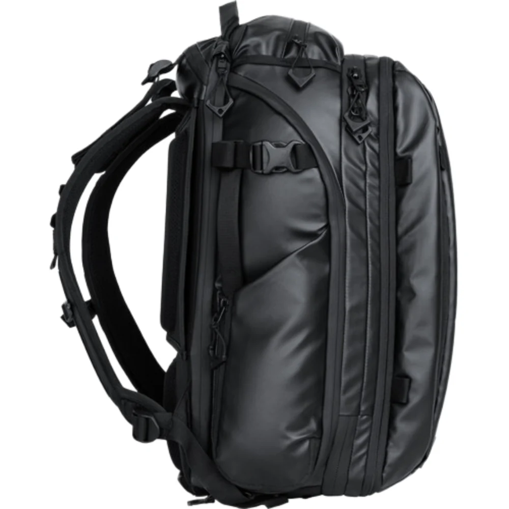 Wandrd TRANSIT 45L Travel Backpack Black Essential+ Bundle - Image 5