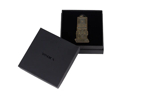 YASHICA 12 Keychain - Bronze - Image 3