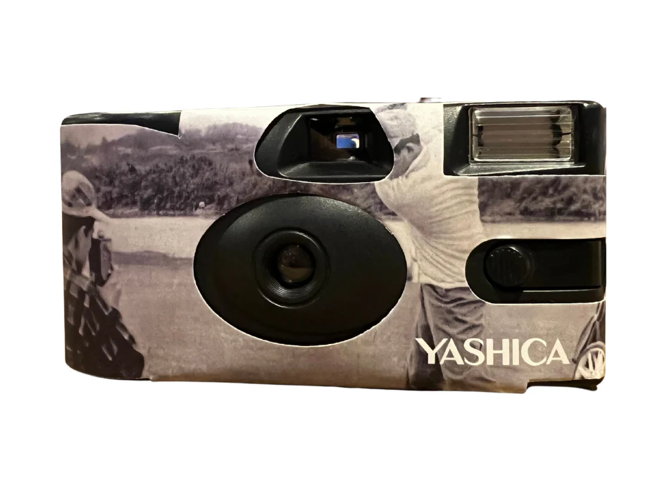 YASHICA Single Use Art Print Film Camera w/ISO400 Film - 35mm - 27 Exposures - Image 6