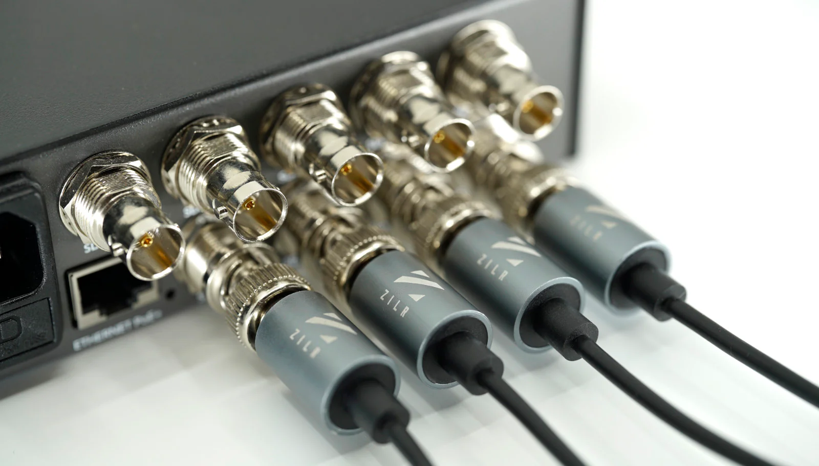 ZILR 12G-SDI BNC Cable  45cm - Image 3