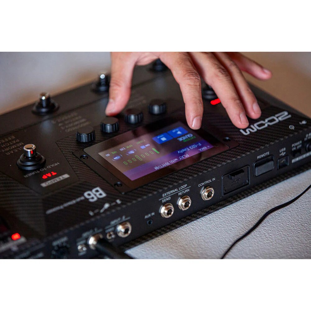 Zoom B6 Multi-Effects Processor for Electric Bass - Image 10