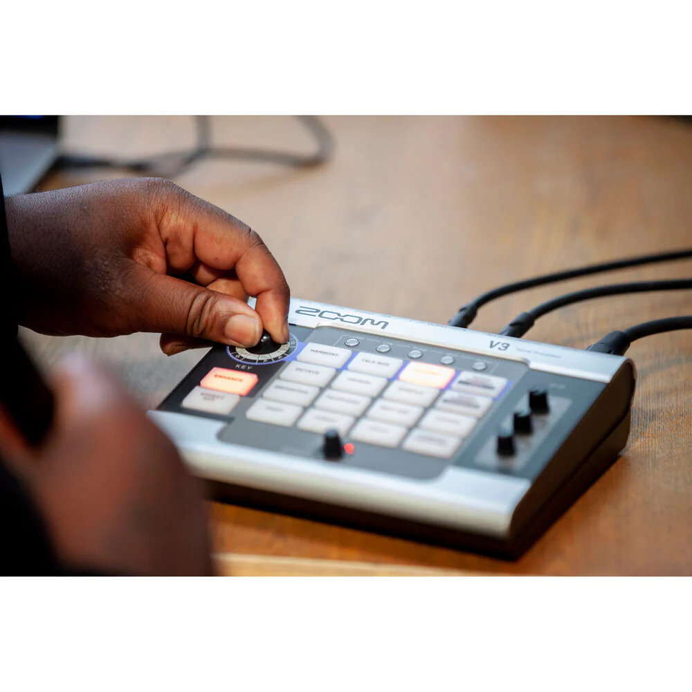 Zoom V3 Vocal Processor - Image 9